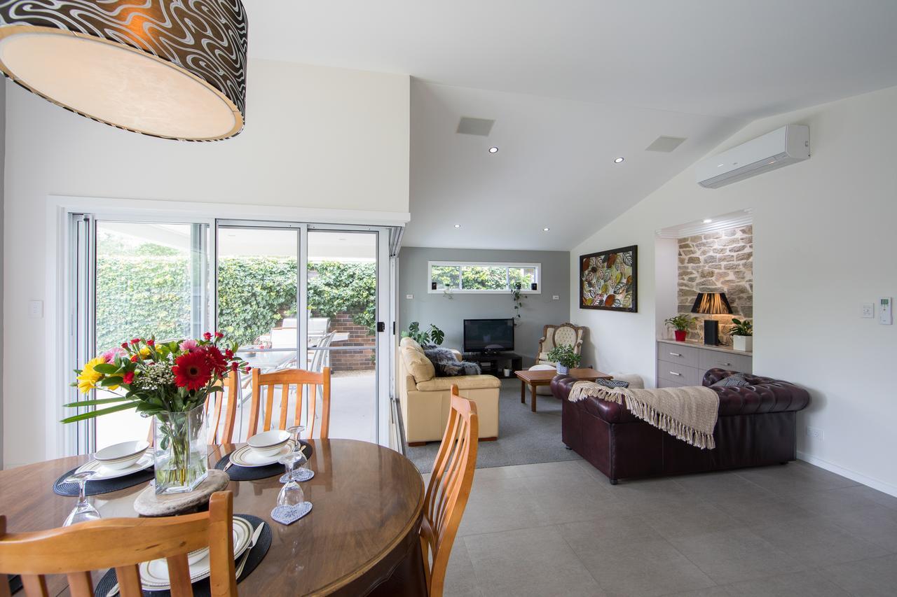 Armidale Cottage - House 2 ภายนอก รูปภาพ