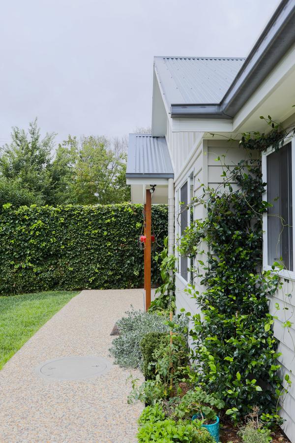 Armidale Cottage - House 2 ภายนอก รูปภาพ