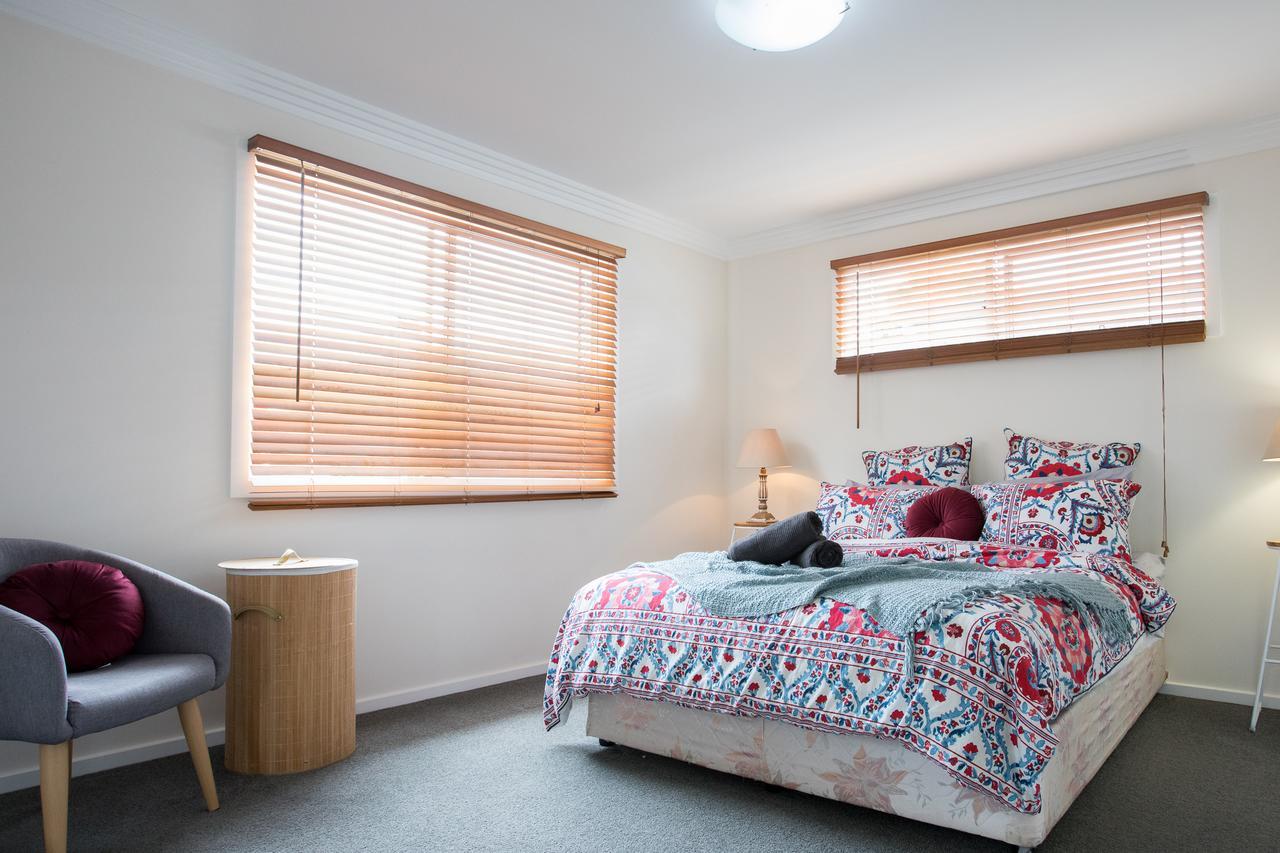 Armidale Cottage - House 2 ภายนอก รูปภาพ