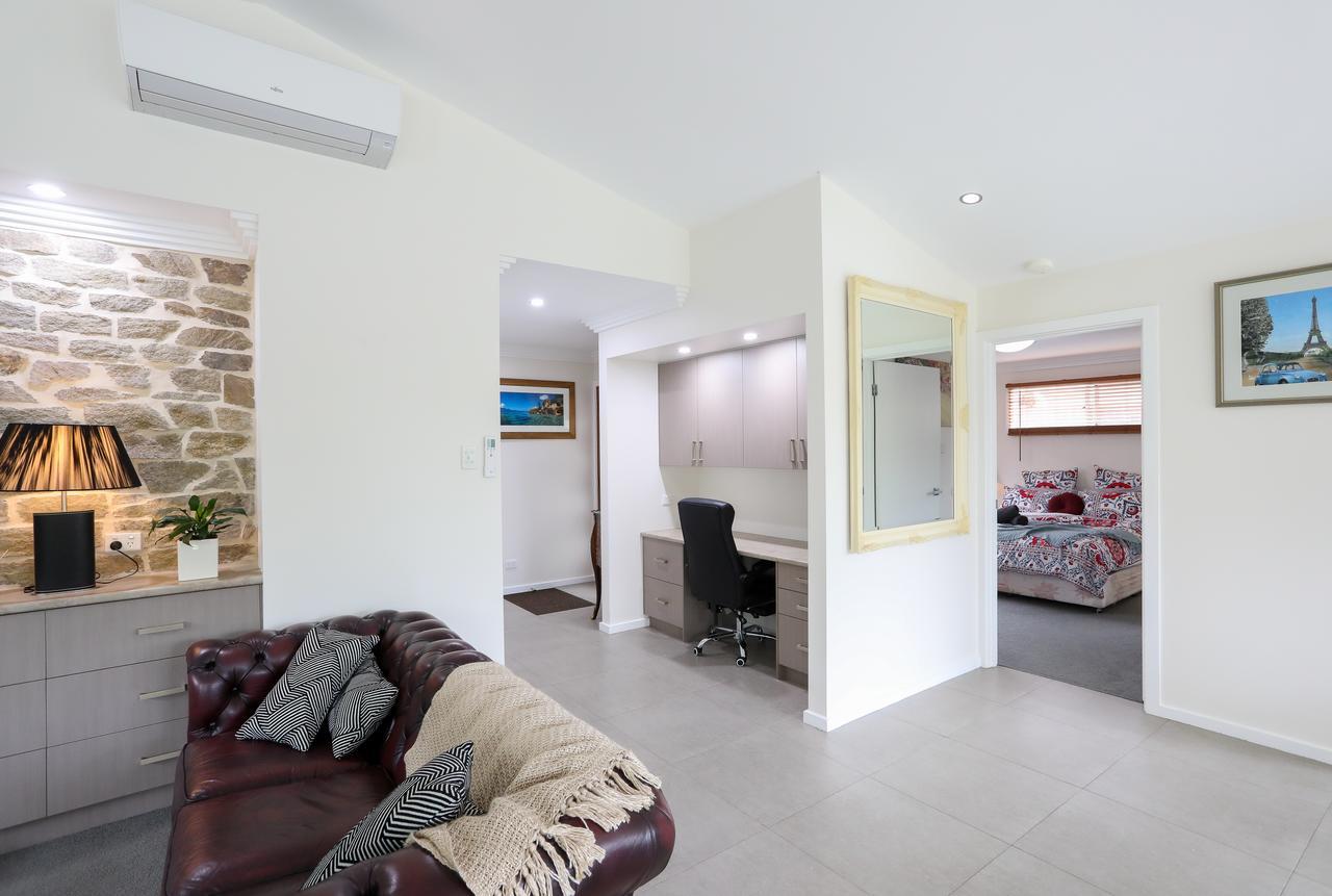 Armidale Cottage - House 2 ภายนอก รูปภาพ