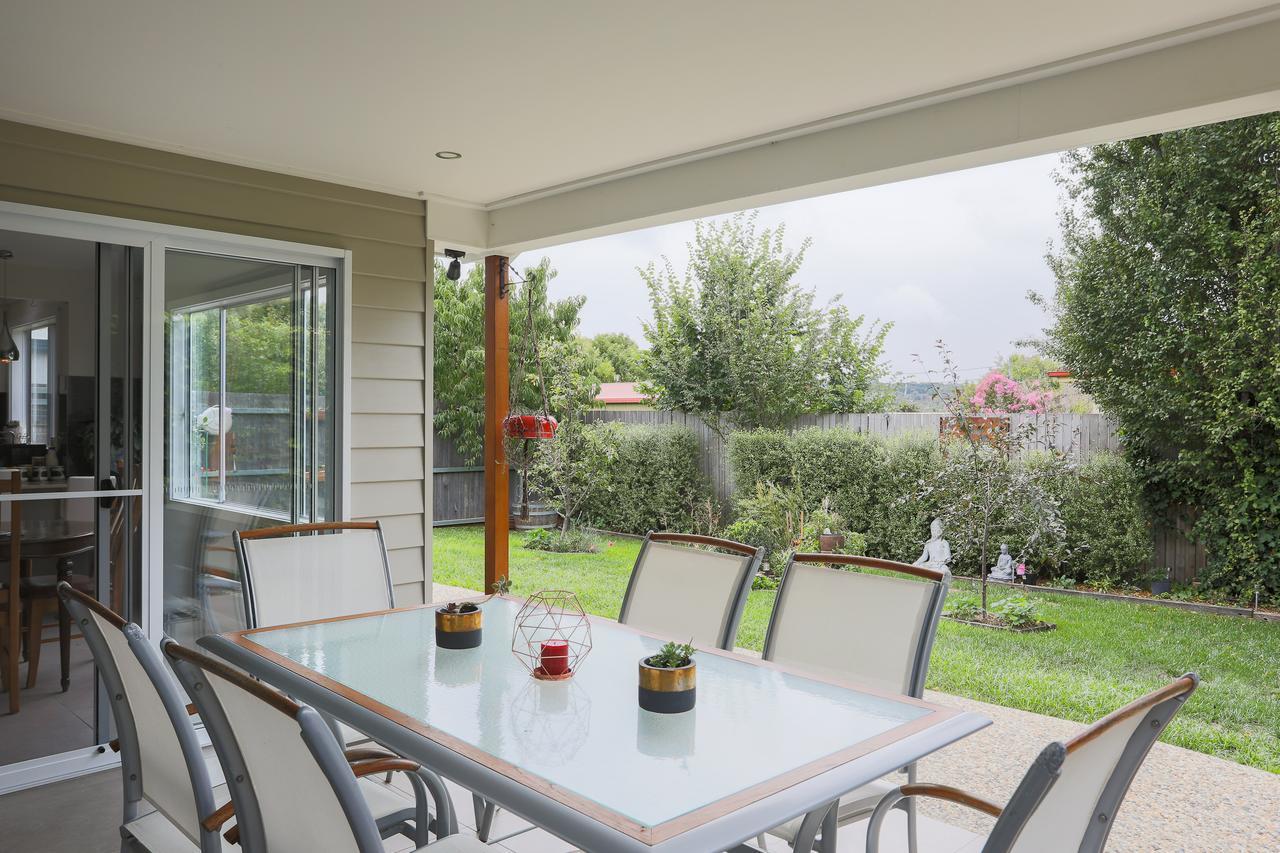 Armidale Cottage - House 2 ภายนอก รูปภาพ